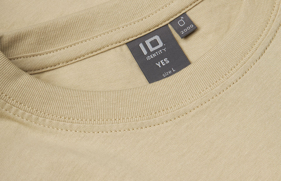 ID Identity T-Shirt Herren 2000